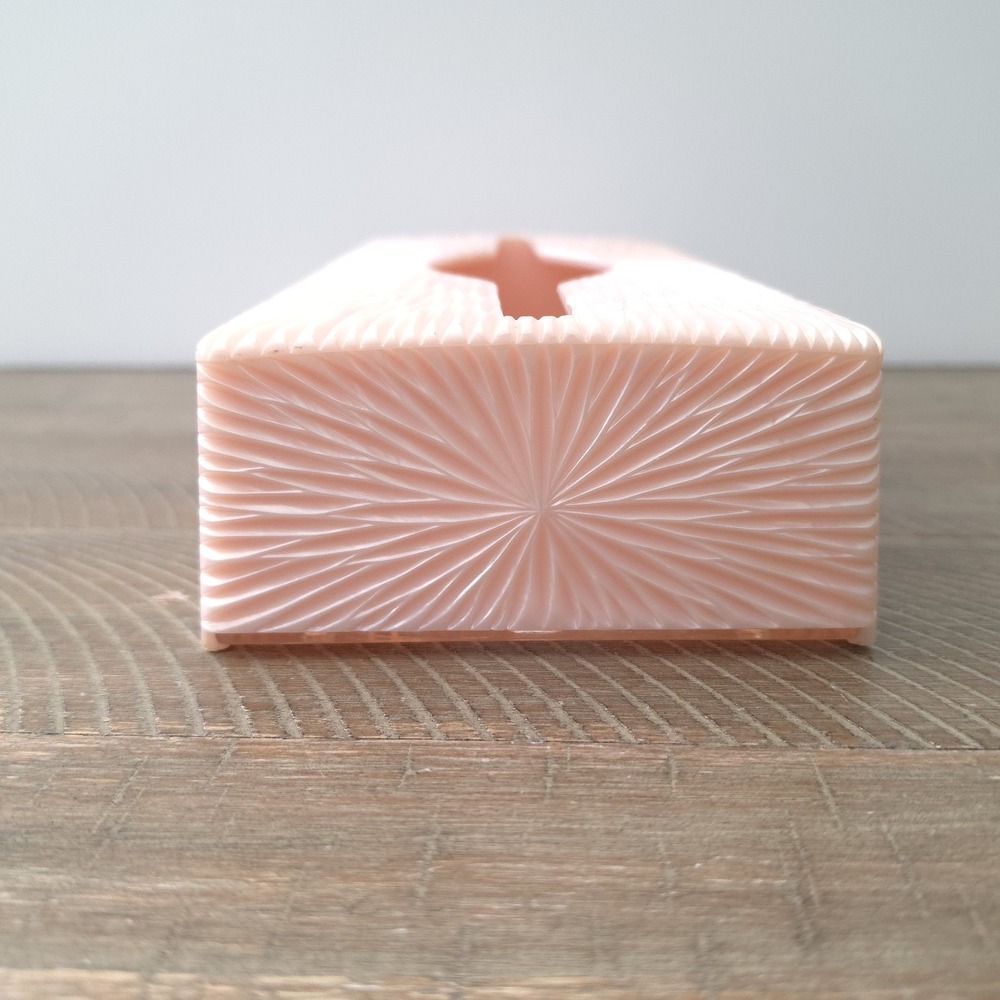 Vintage 1960s Pink Celebrity Tissue Box Holder Starburst Acrylic Lucite Plastic - Picture 4 of 10